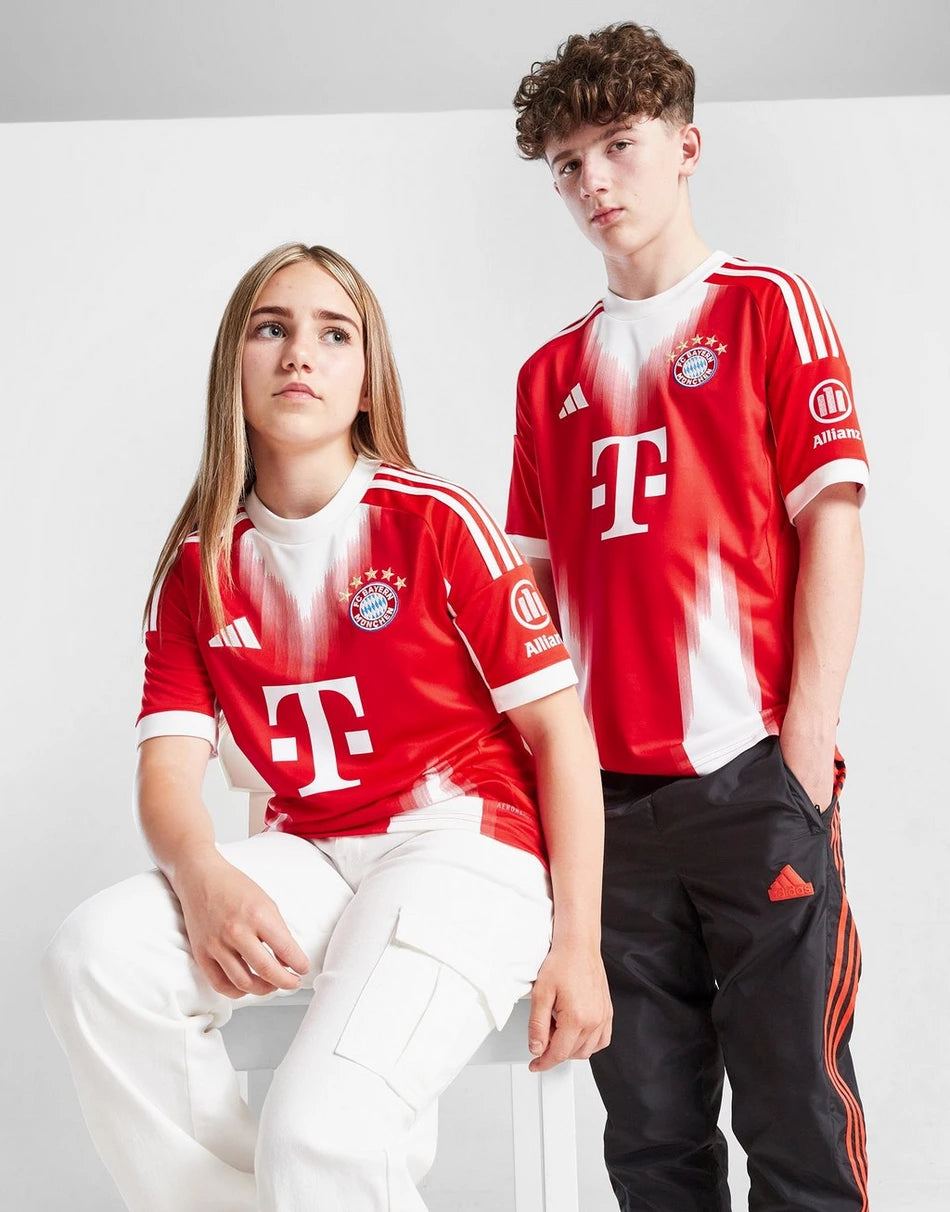 ADIDAS FC BAYERN MUNICH 2025/26 HOME SHIRT JUNIOR
