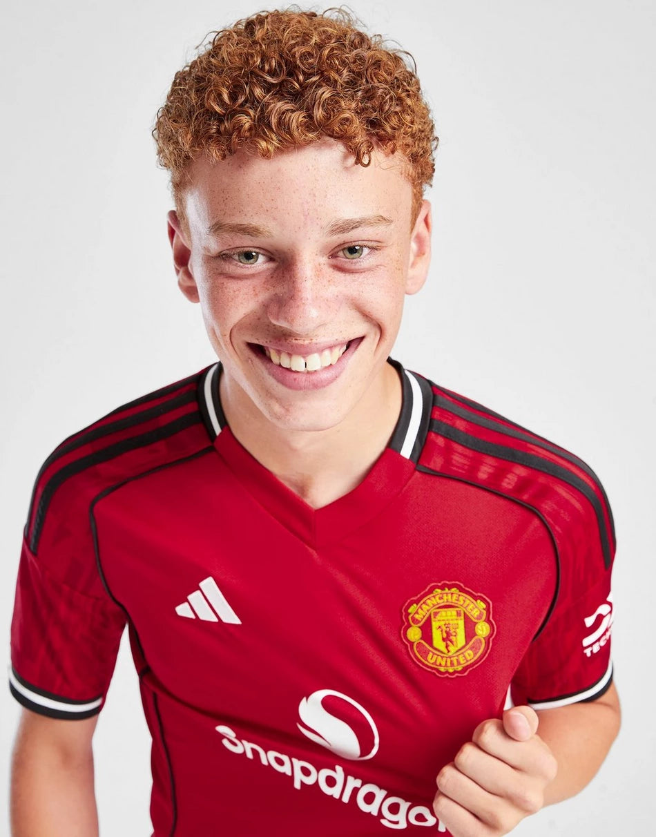 ADIDAS MANCHESTER UNITED FC 2025/26 HOME SHIRT JUNIOR