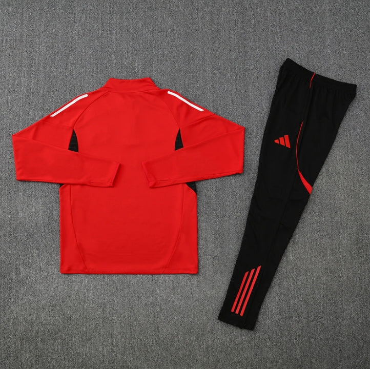 2025/2026 MANCHESTER UNITED RED TRACKSUIT