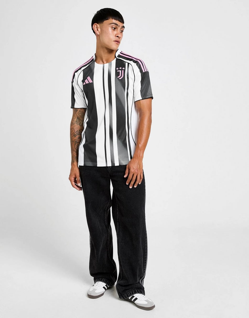 JUVENTUS 25/26 HOME KIT